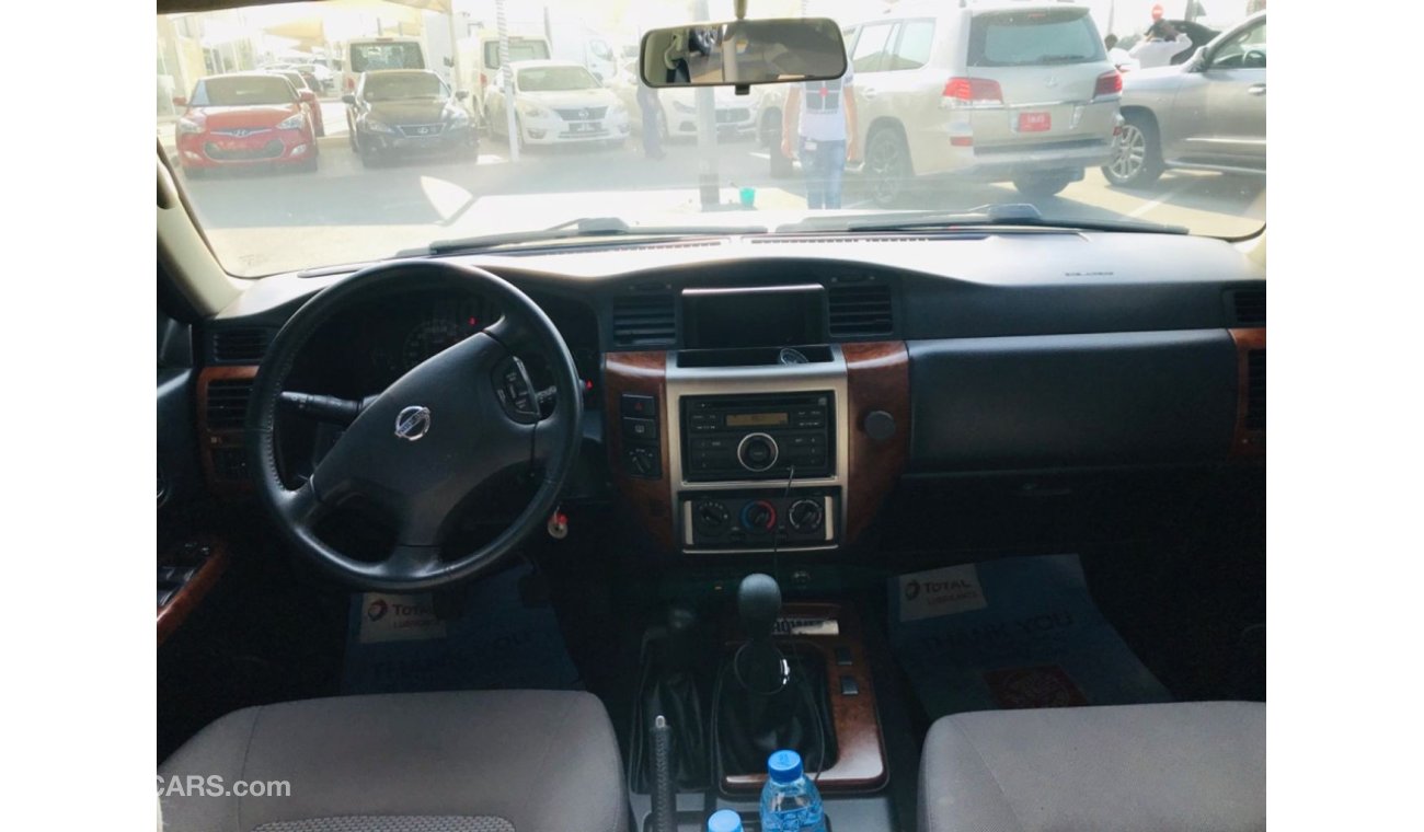 Nissan Patrol Safari جير عادى