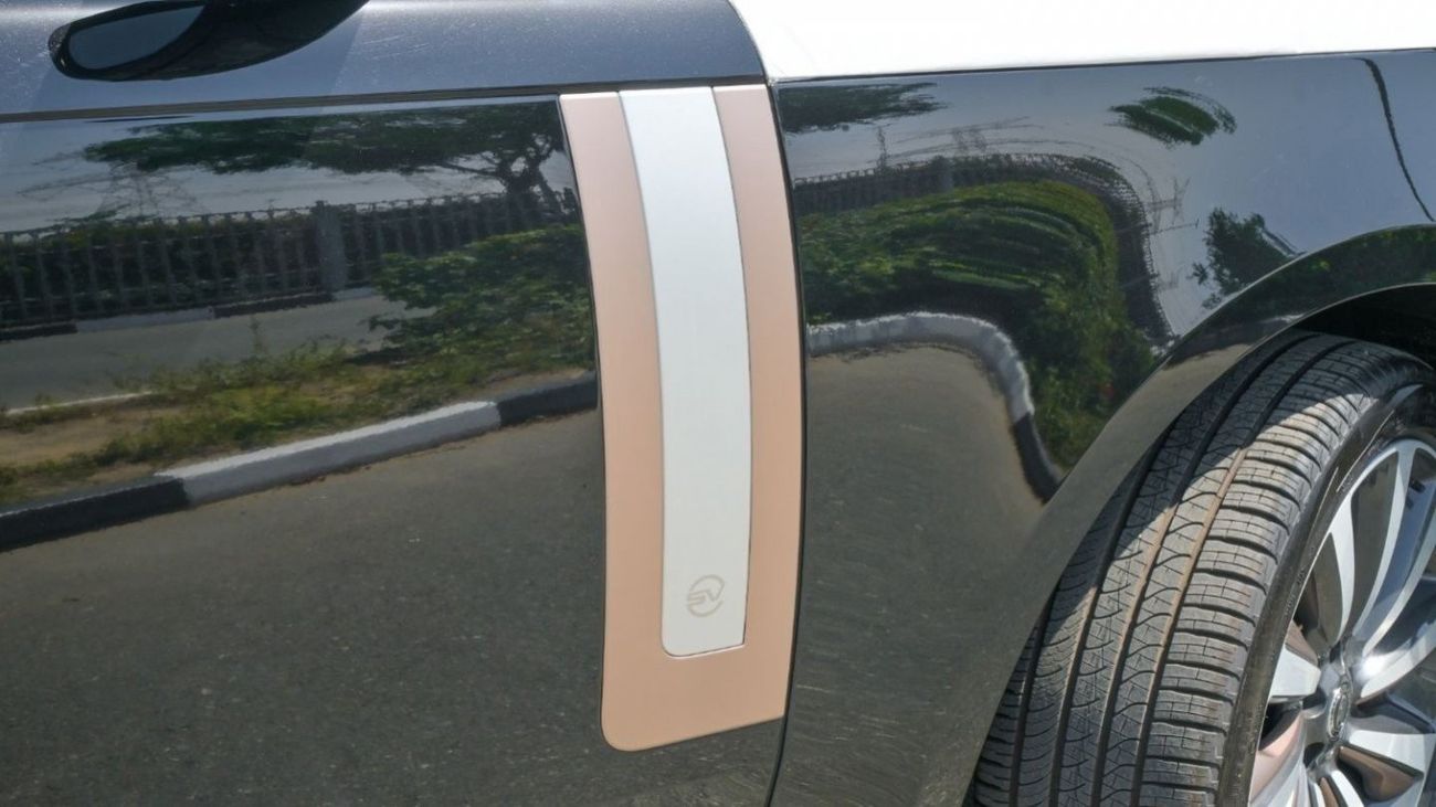 Land Rover Range Rover Range Rover SV Autobiography P615 | Gold Edition | Pilot Seats & Rear entertainments | 2024 Brand Ne