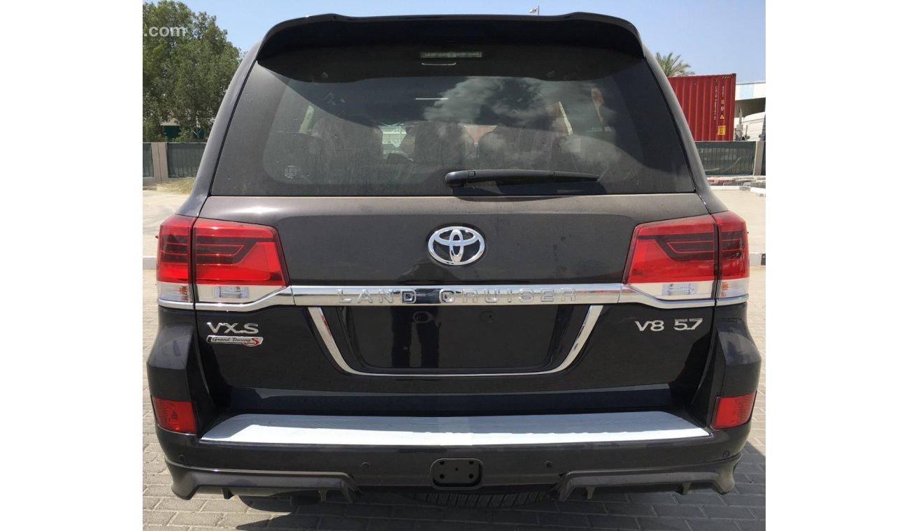 Toyota Land Cruiser 2020YM VXS 5.7 GRAND TOURING SPORT