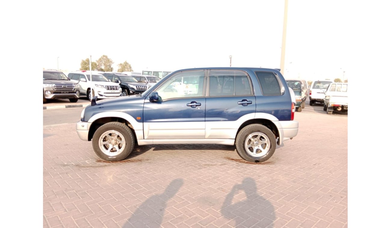 سوزوكي إيسكودو SUZUKI ESCUDO RIGHT HAND DRIVE (PM1601)