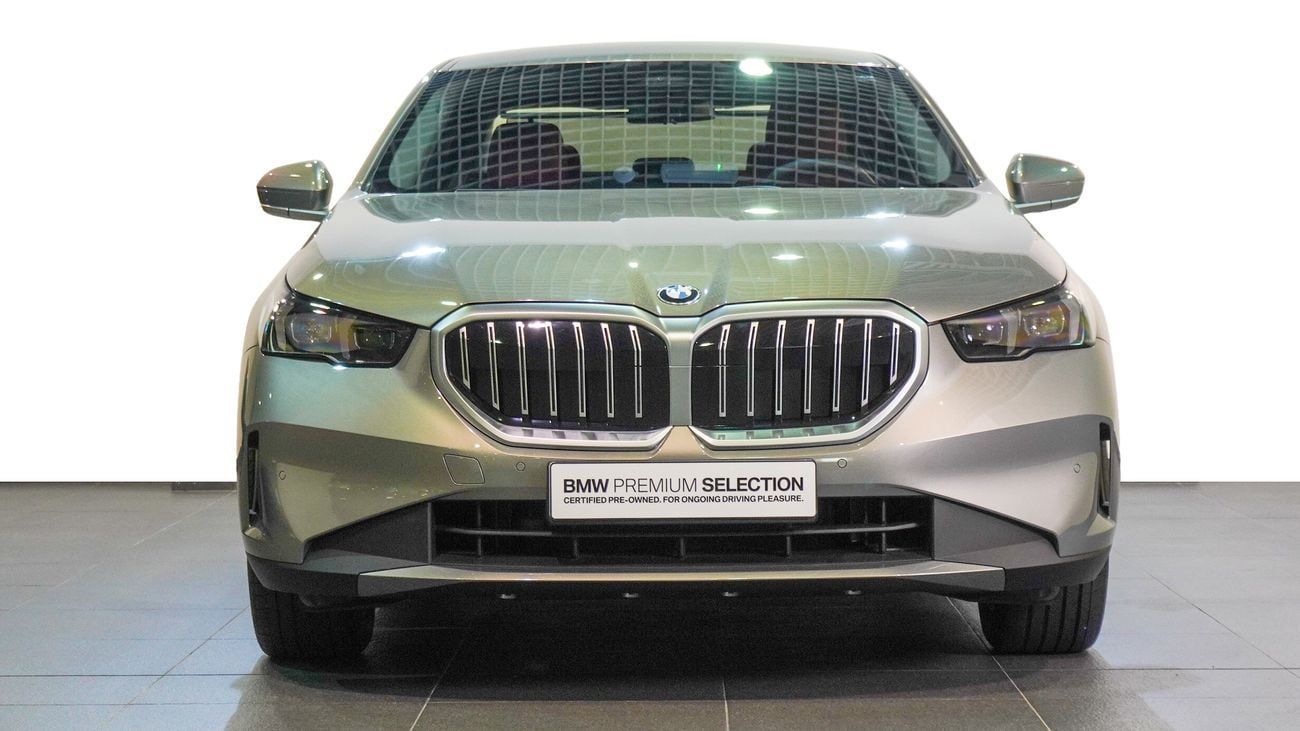 بي أم دبليو 520i