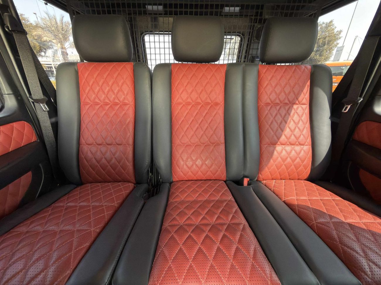 Mercedes-Benz G 63 AMG Std 5.5L GCC SPEC NEAT AND CLEAN LESS KILOMETER