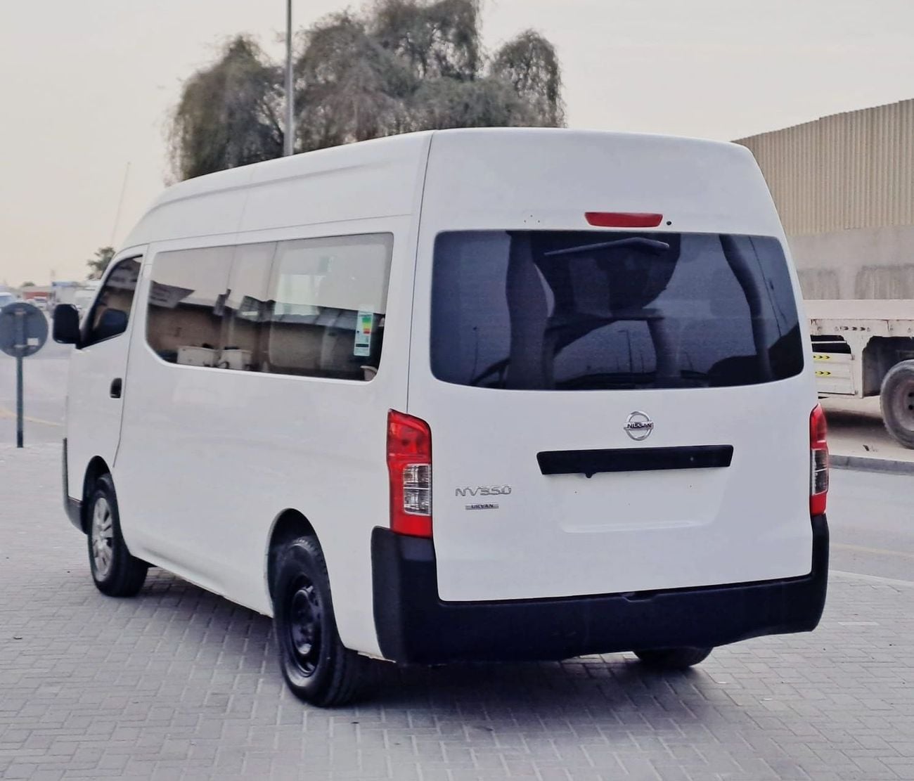 نيسان نافارا LEFT HAND DRIVE ONLY FOR EXPORT