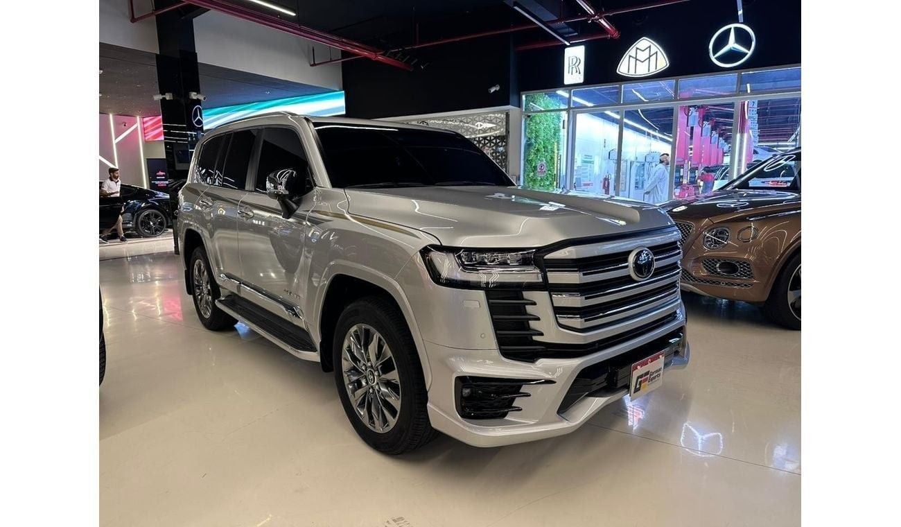 تويوتا لاند كروزر VXR 3.5L 2024 TOYOTA LAND CRUISER VX-R / 5 years ALFUTTAIM warranty