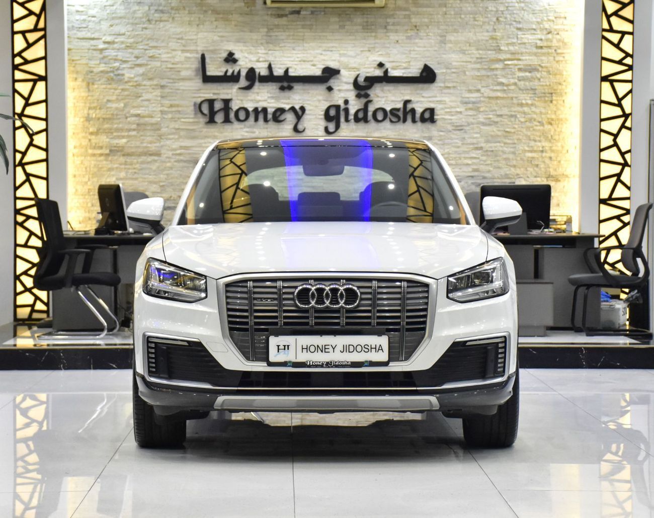 أودي Q2 EXCELLENT DEAL for our Audi Q2L 30 E-Tron ( 2021 Model ) in White Color Chinese Specs