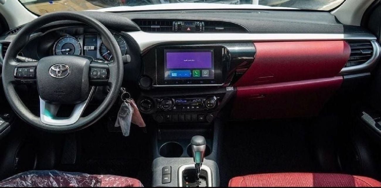 تويوتا هيلوكس 2.7L A/T PETROL 2026 GLX FULL OPTION