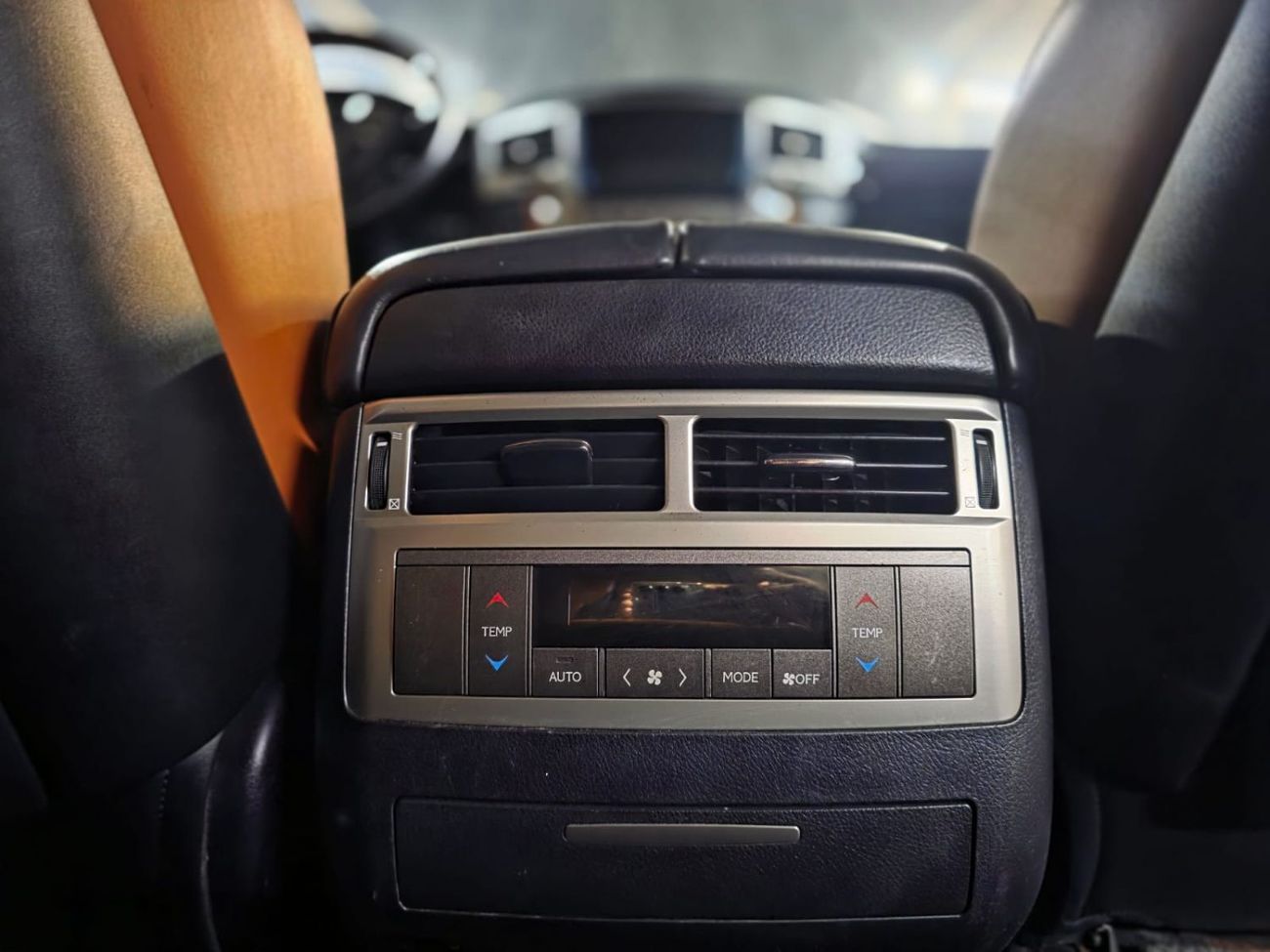 Lexus LX 570 Sport Platinum 5.7L