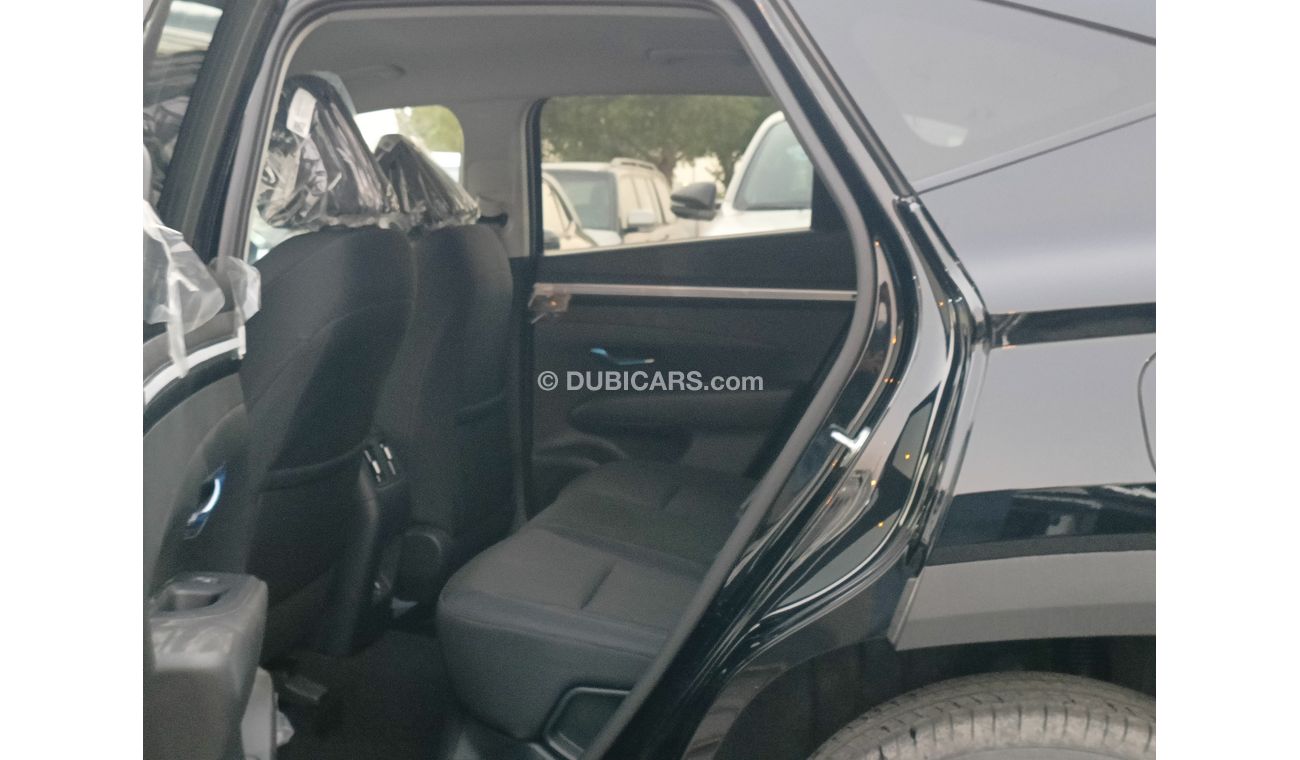 Hyundai Tucson 1.6L PETROL / DVD + CAMERA / REAR A/C (CODE # 95281)