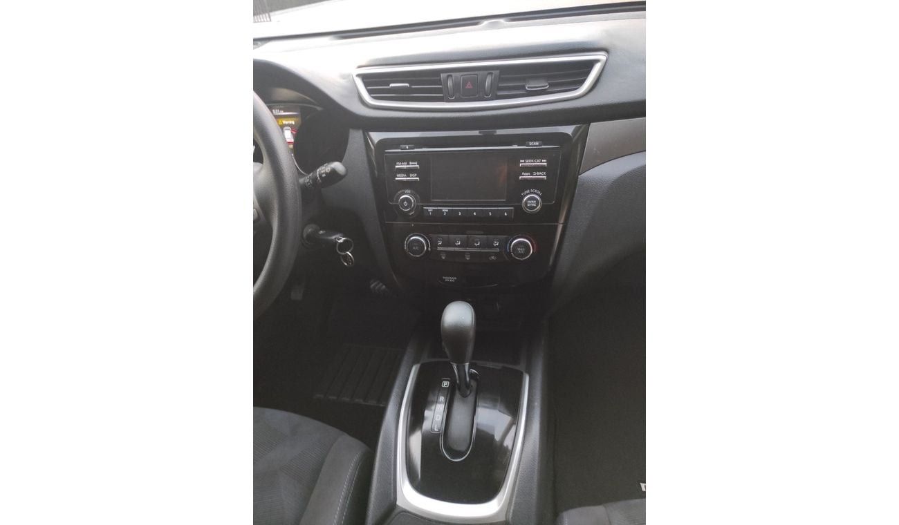 نيسان روج Nissan Rogue 2015 V6 full automatic
