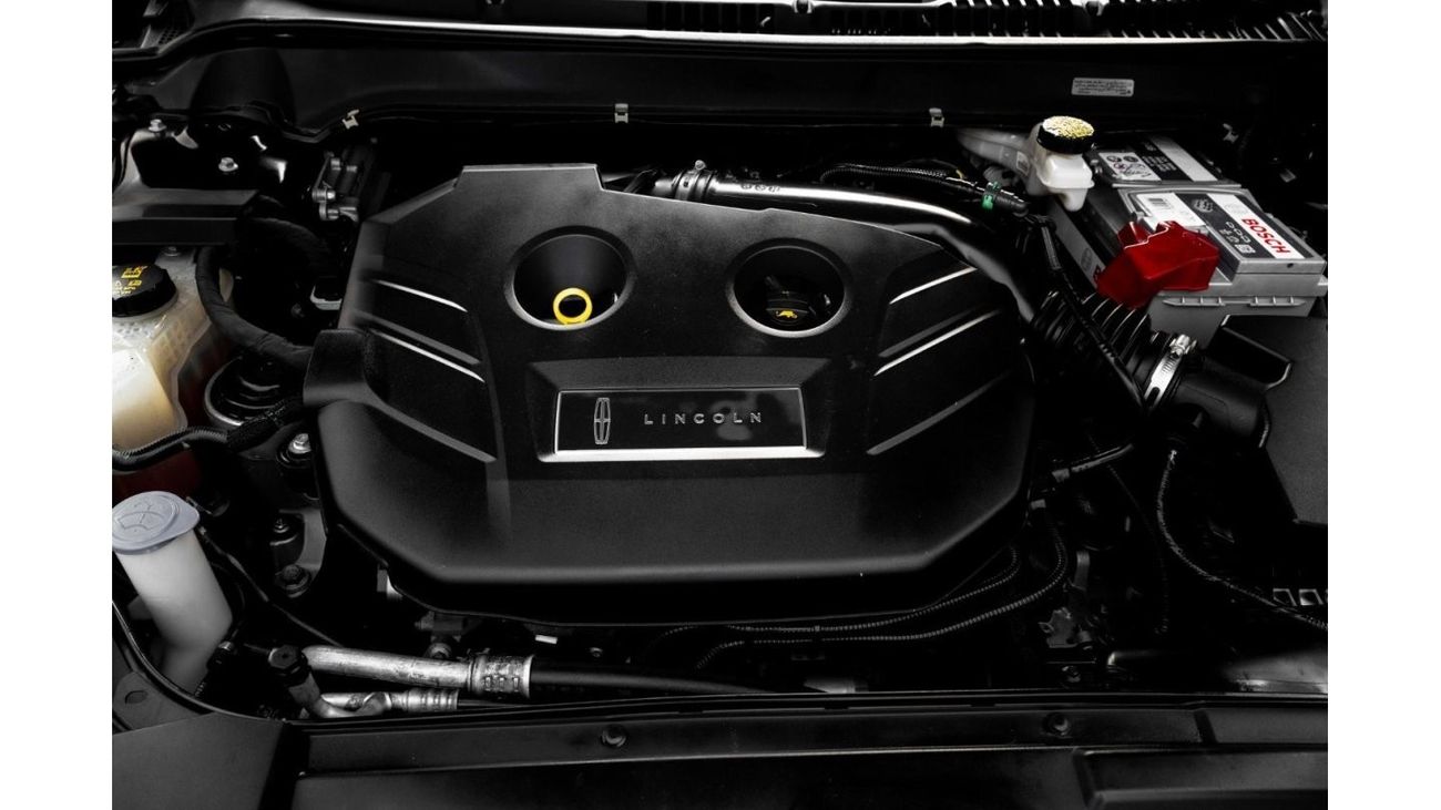 Lincoln MKZ Premier | 1,410 P.M  | 0% Downpayment | Perfect Condition!