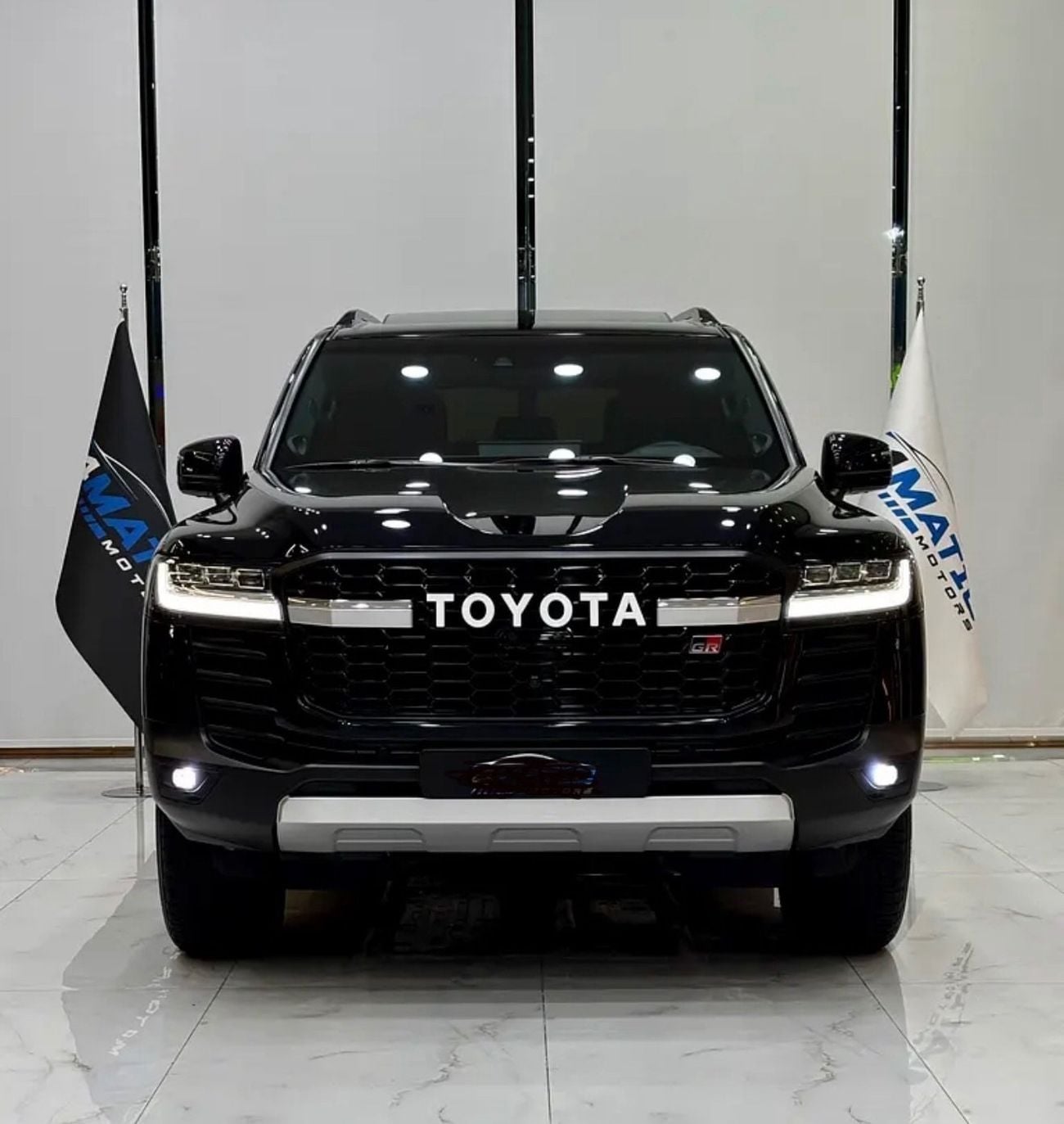 تويوتا لاند كروزر 2022 Model GR Sports Full Option Red and Black Interior Very Clean and Perfect Condition