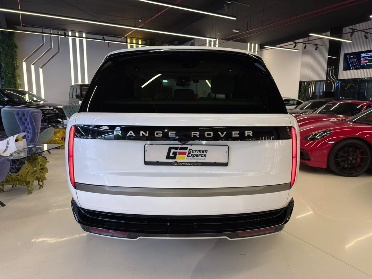 Land Rover Range Rover 2024 Range Rover P550e SE - PHEV Up to 100 Km ! - Brand New - Warranty available up on request