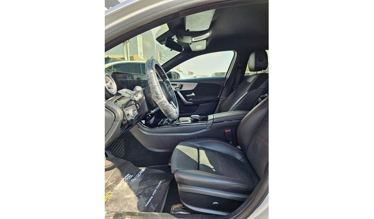 مرسيدس بنز A 220 Mercedes A220