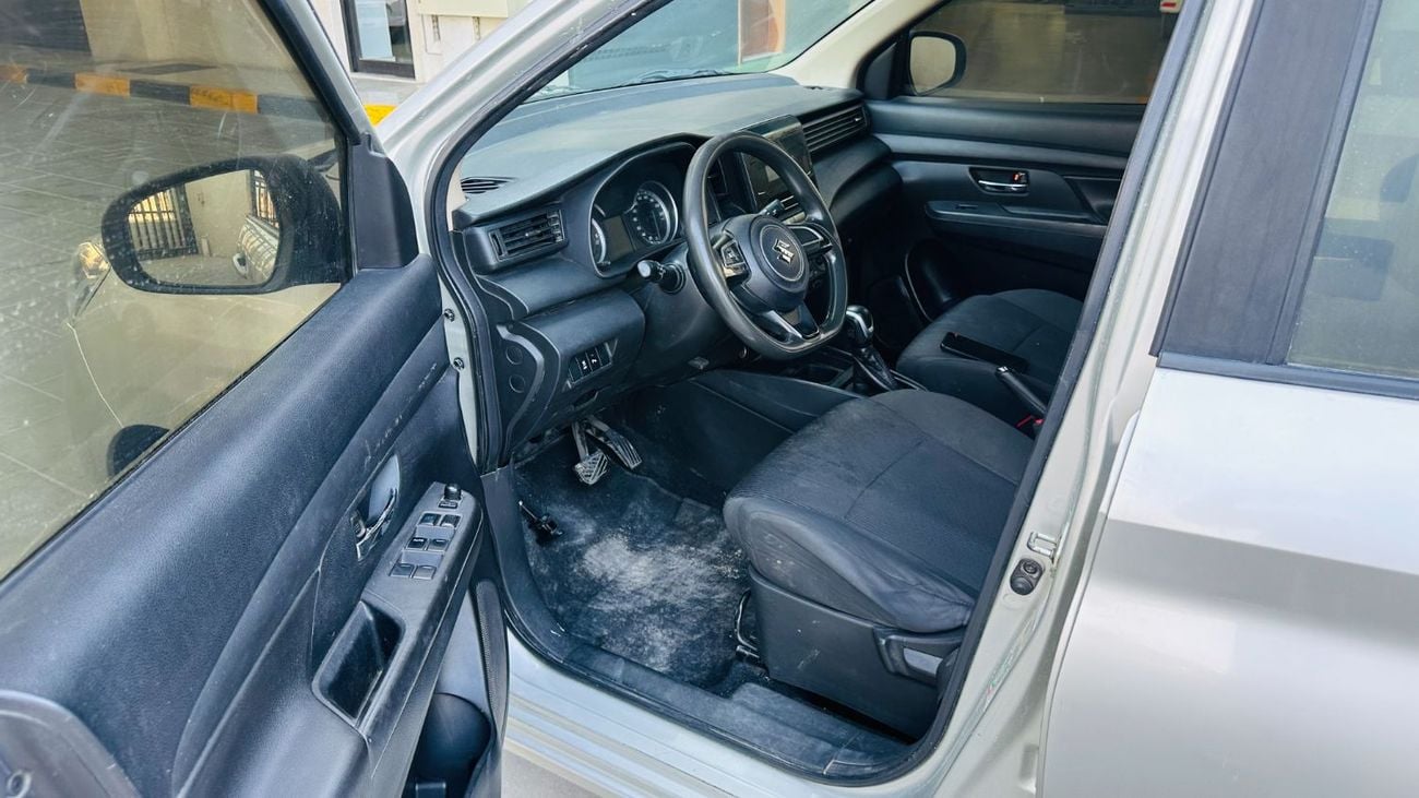 سوزوكي ايرتيغا سيارة توصيل | مقعدان | بدون رسوم إضافية | سيارة مستعملة معتمدة |