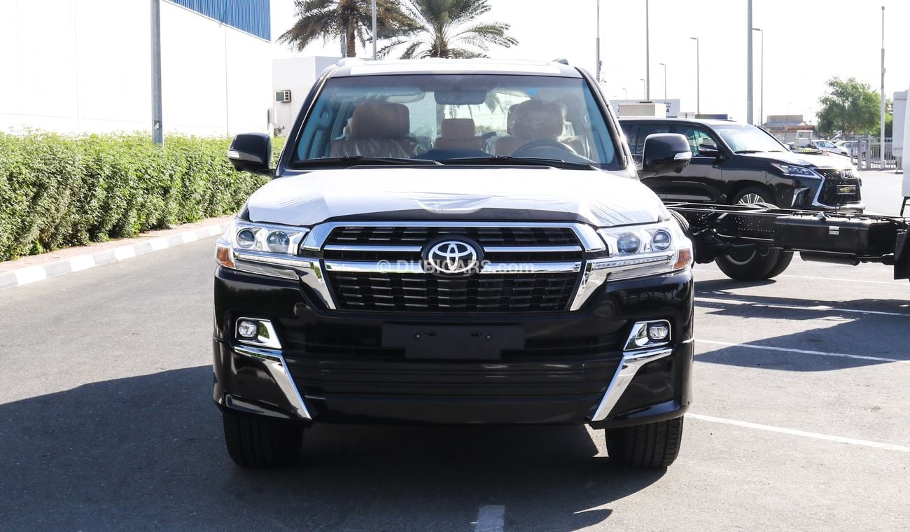 Toyota Land Cruiser GXR V8