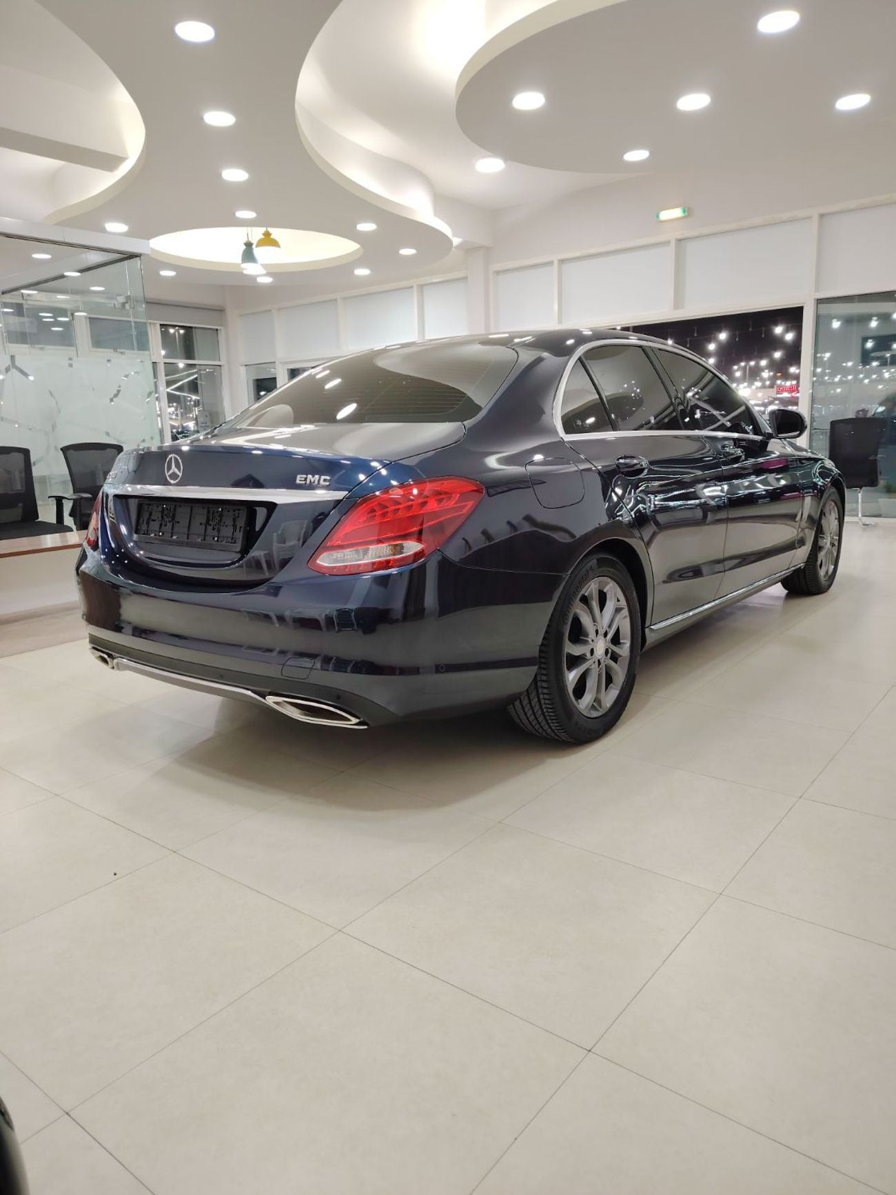 مرسيدس بنز C 200