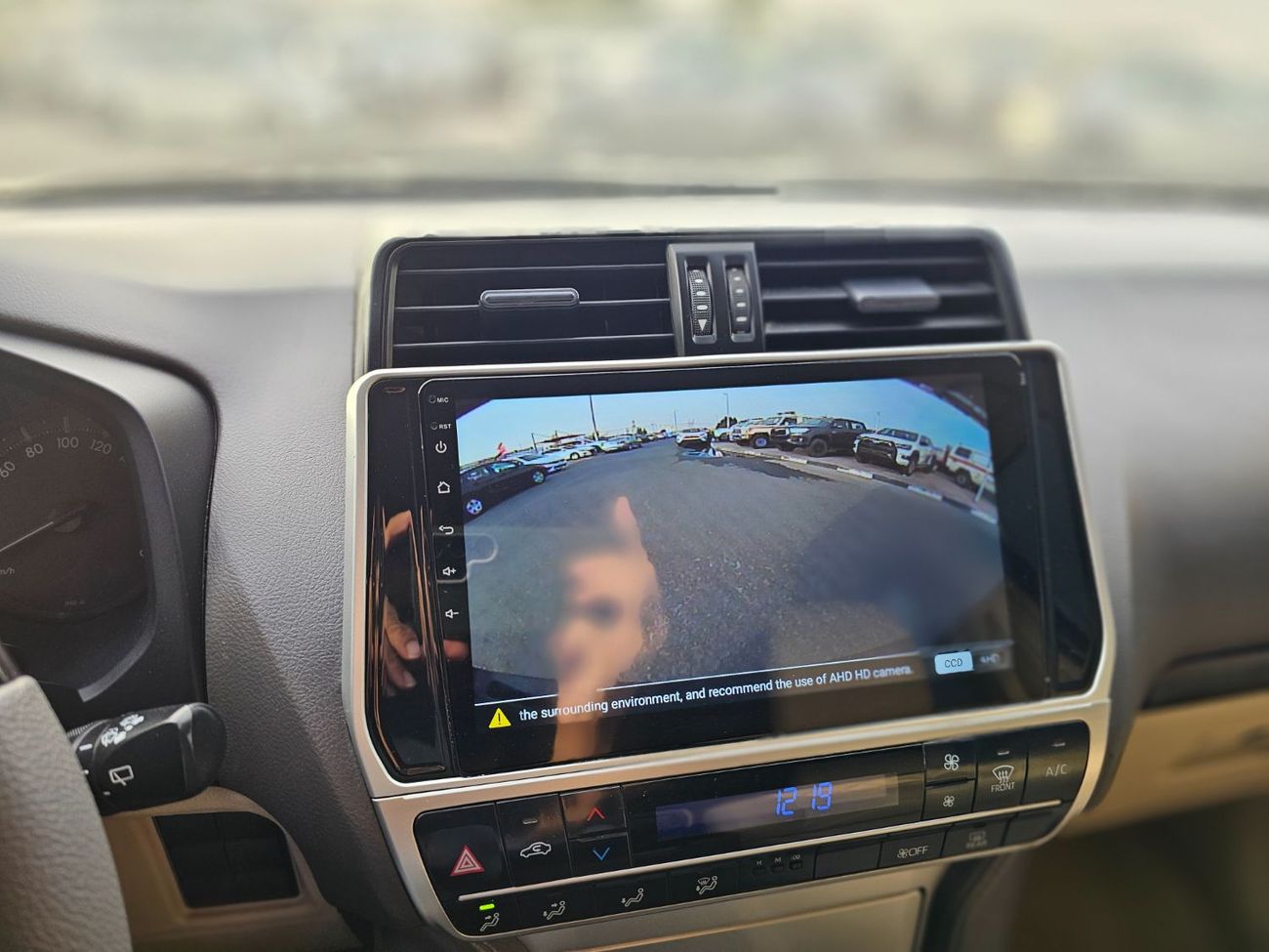 Toyota Prado TX-L Top 2.7L LHD-4WD-Automatic-Petrol-GCC specs-6 Cylinders-7Seats-5 Doors