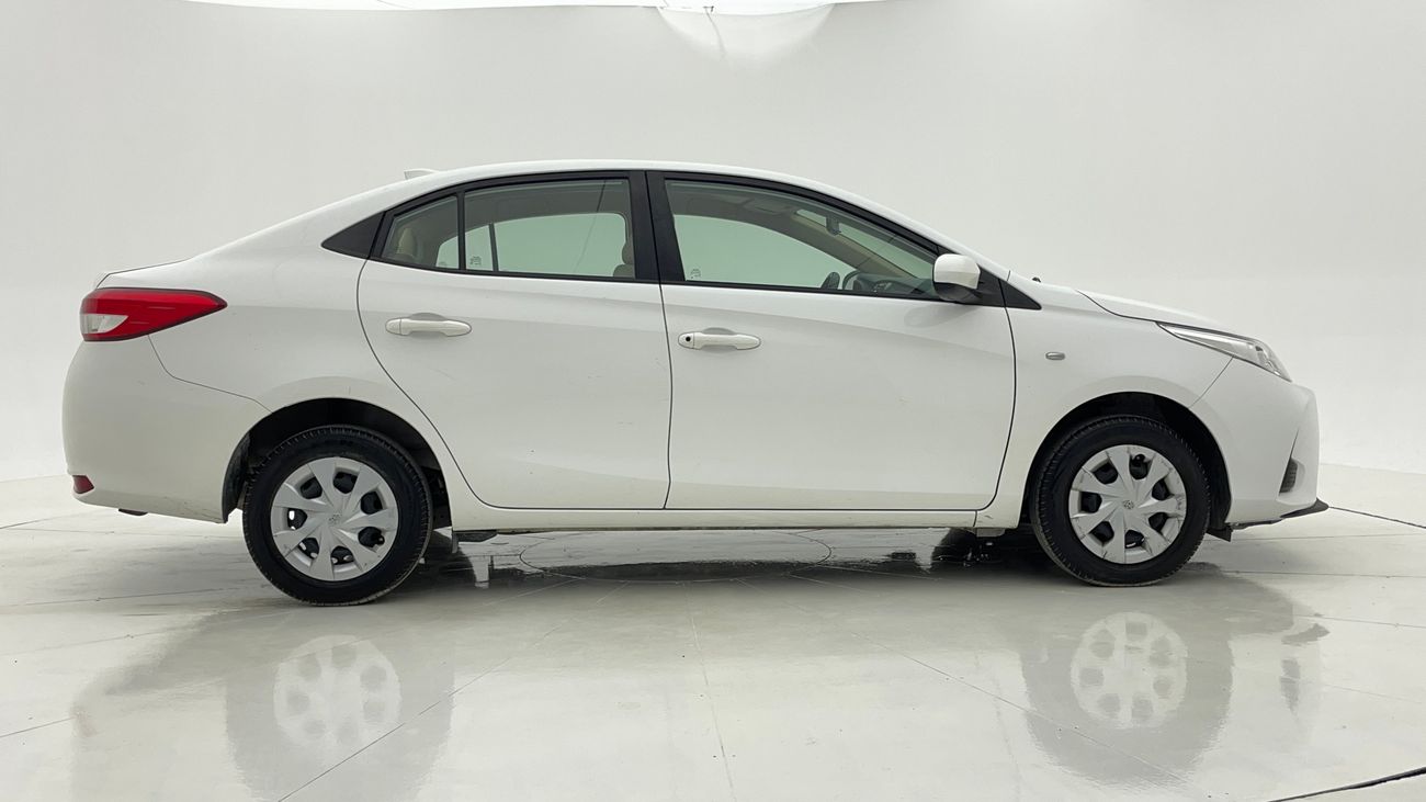 تويوتا يارس SE 1.5 | بدون دفعة مقدمة | اختبار قيادة مجاني للمنزل