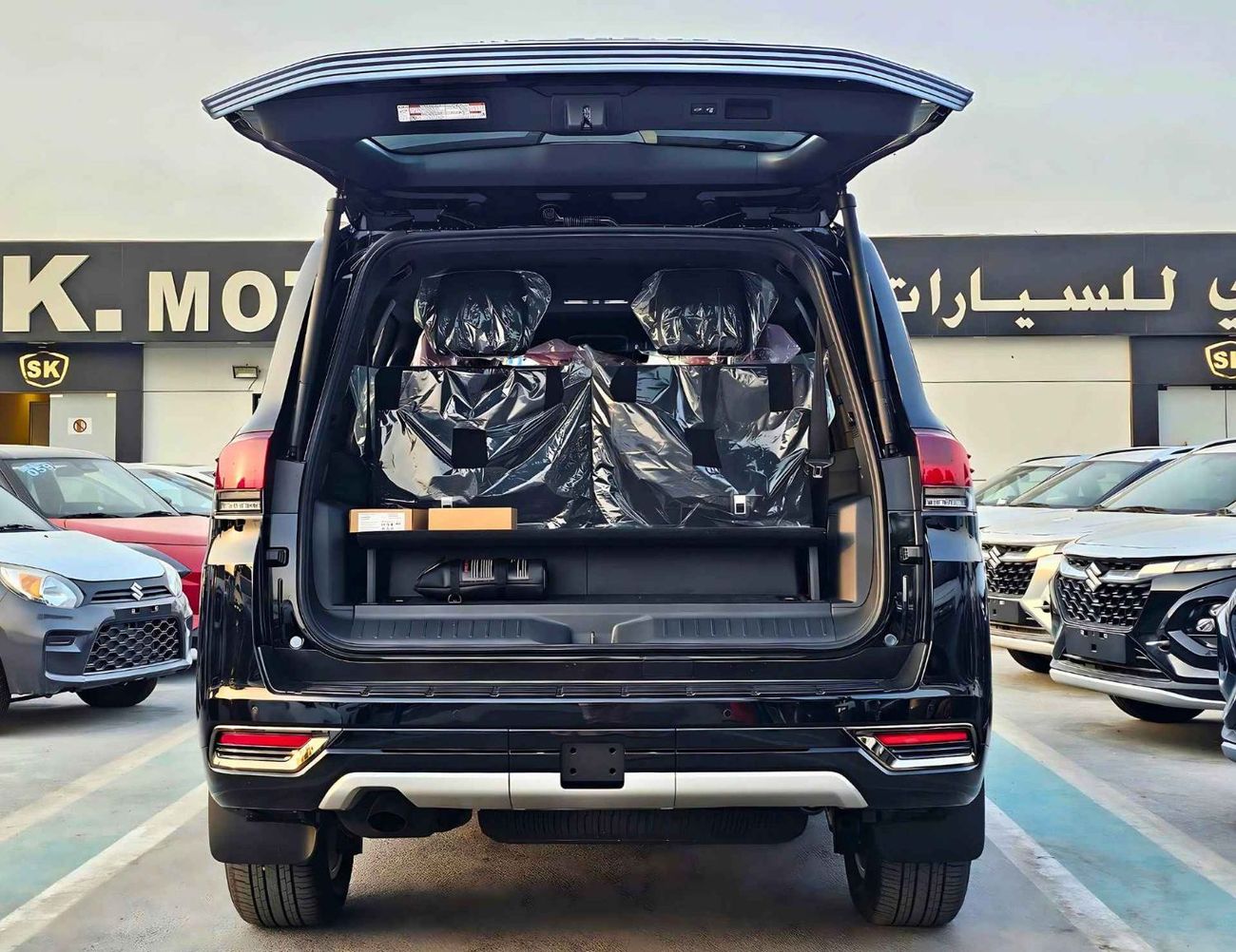 Toyota Land Cruiser HYBRID VXR TWIN TURBO / 3.5L V6 PETROL / RADAR / SUNROOF /JBL SPKRS / 360* CAMERA (CODE # LCVXR35HV)