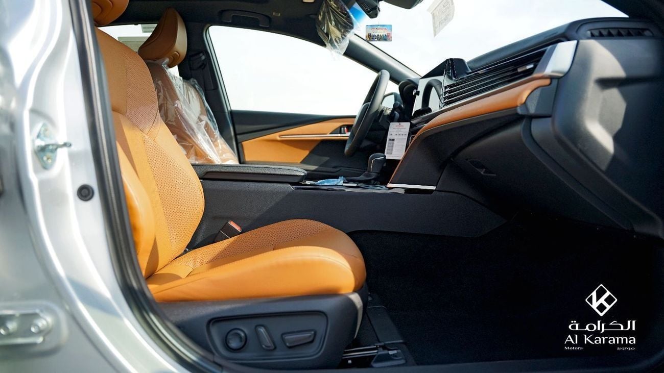 Toyota Camry Lumiere, 2.5L Hybrid with Seat Memory & Ventilation, Radar, 360 Camera