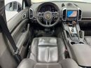 Porsche Cayenne 2018 Porsche Cayenne Platinum Edition, One Year Warranty, Service History, Excellent Condition, GCC