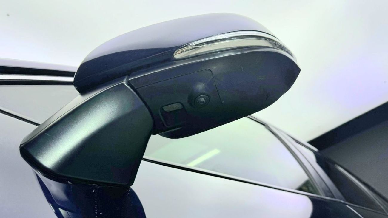 Toyota RAV4 E-Four full option