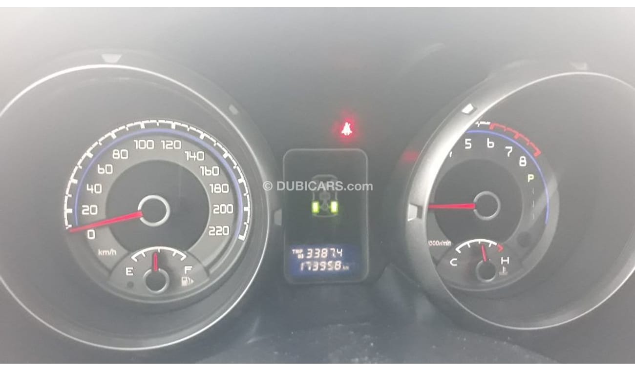 Mitsubishi Pajero 2011 Gulf Specs Full options V6 3. 5 ltr