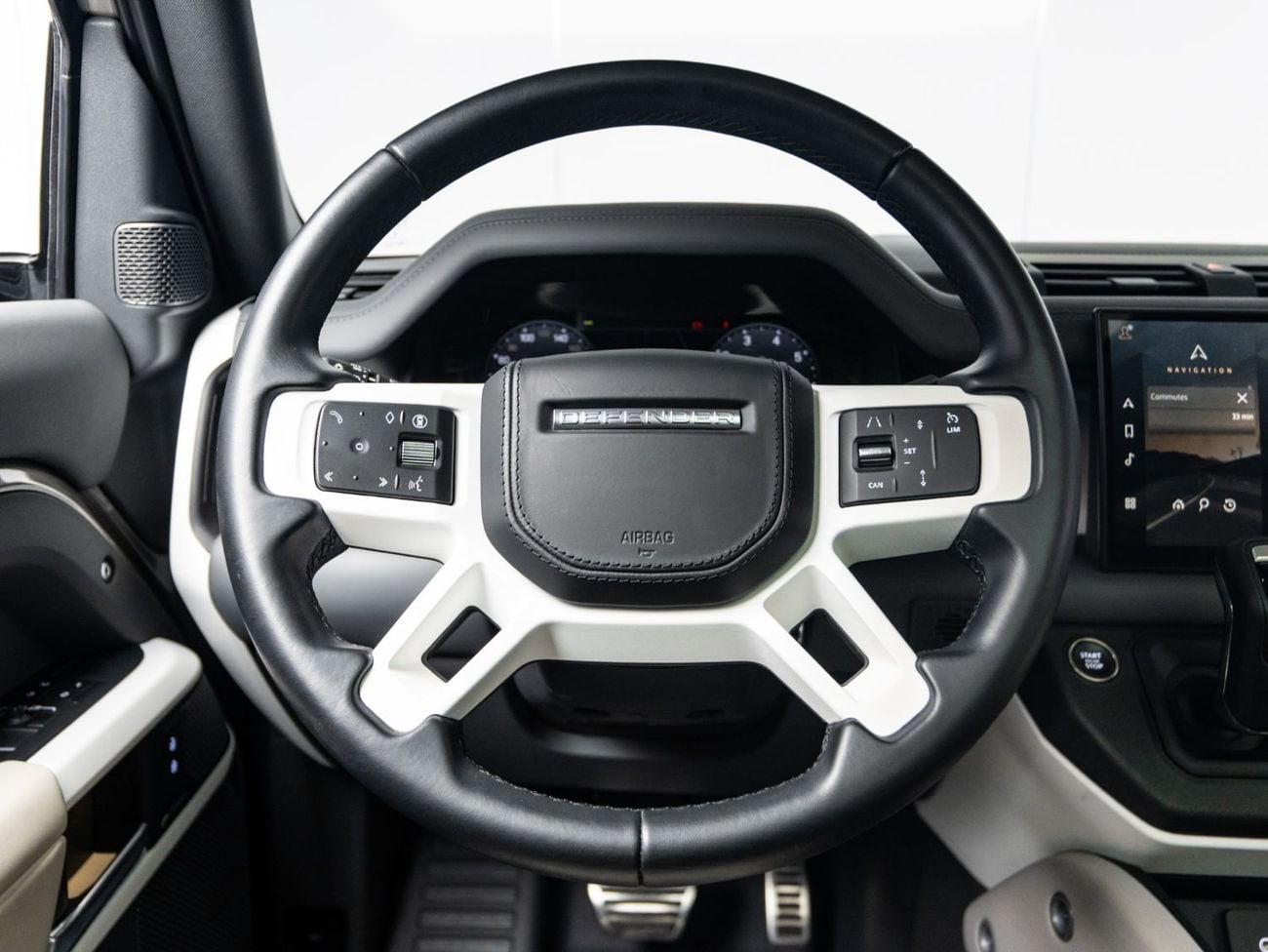 Land Rover Defender 110 HSE P400 BUY NOW, PAY 2027 | THE BLACKLINE STANDARD | 2029 Land Rover Warranty + Service Contract, G