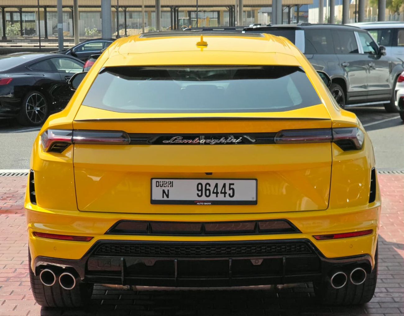 Lamborghini Urus S 4.0T V8 S Canadian Specs Original paint 2023