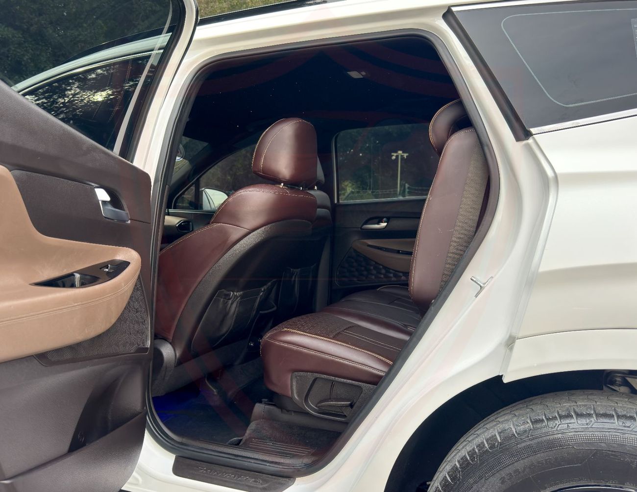 Hyundai Santa Fe Smart 2.4L Hyundai Santa Fe 2024 , GCC , Accident-Free, in Excellent Condition — 1,521 AED Monthly