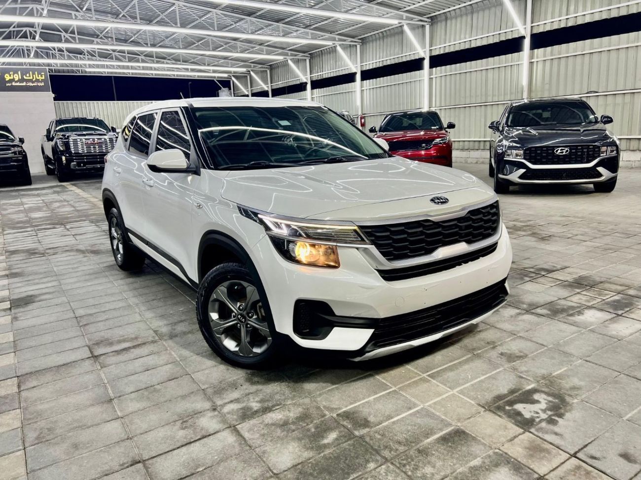 Kia Seltos LX 1.6L warranty one year bank financie available