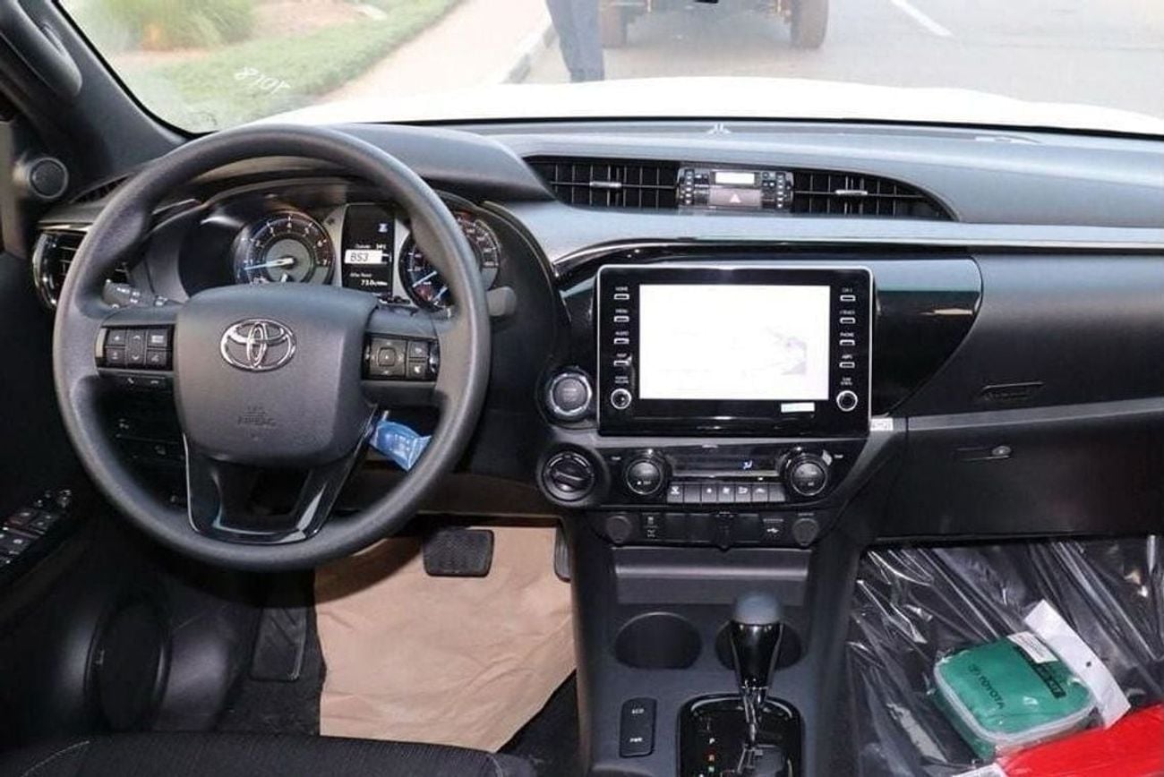 تويوتا هيلوكس 2025 TOYOTA HILUX ADVENTURE V6 4.0L PETROL 4WD AT