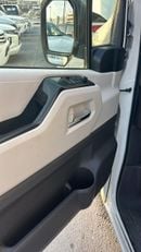 Toyota Hiace Diesel Engine ,2.8 Liter ,Left Hand Drive ,Automatic