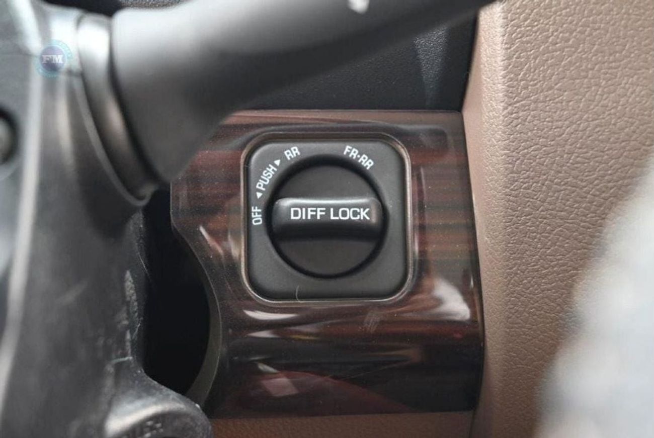 Toyota Land Cruiser 70 76 SDLX 4.0L Petrol 4WD Automatic