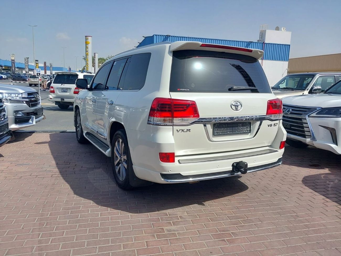 Toyota Land Cruiser TOYOTA LANDCRUISER VXR V8 5.7