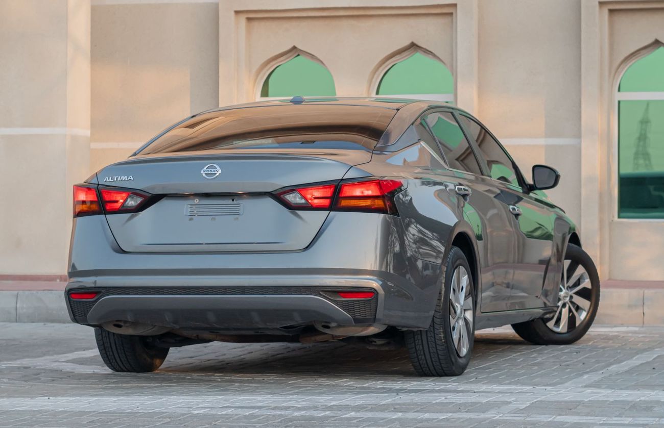 Nissan Altima S 2.5L