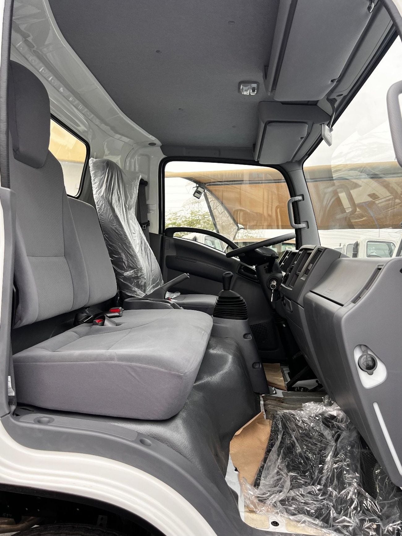 Isuzu NPR 85 iSUZU REWARD-NPR 2025