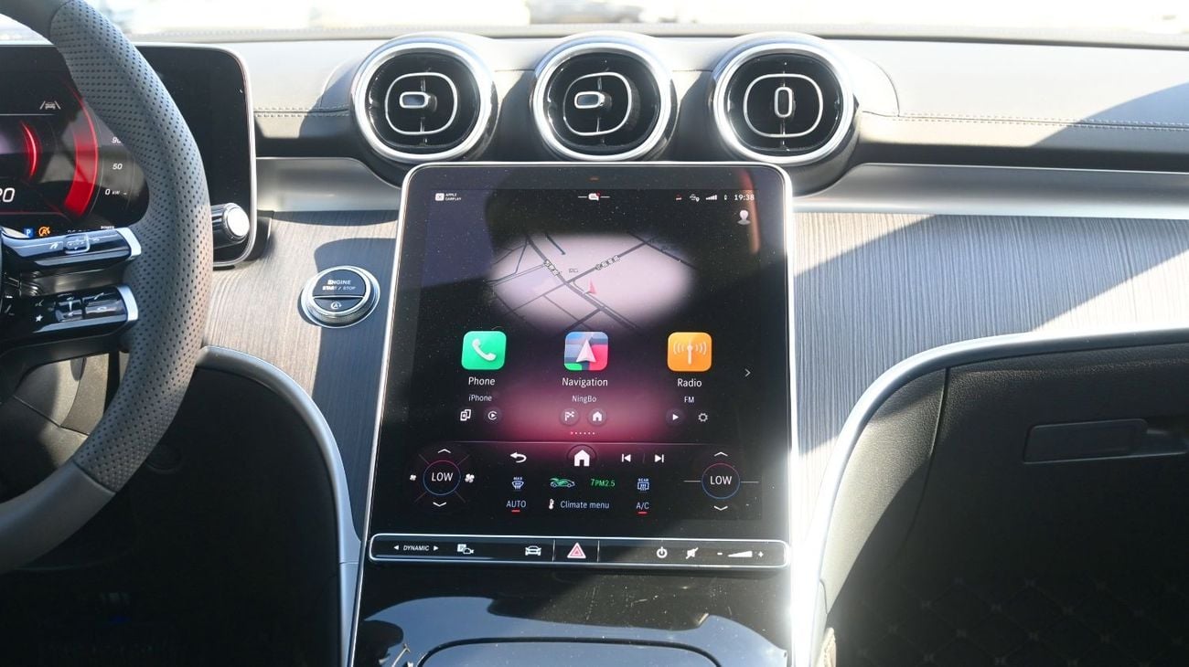 مرسيدس بنز C 200 Mercedes C200 L 2025 1.5L 4 Cylinder 170 hp  4 Doors 5 Seats Grey outside Black inside