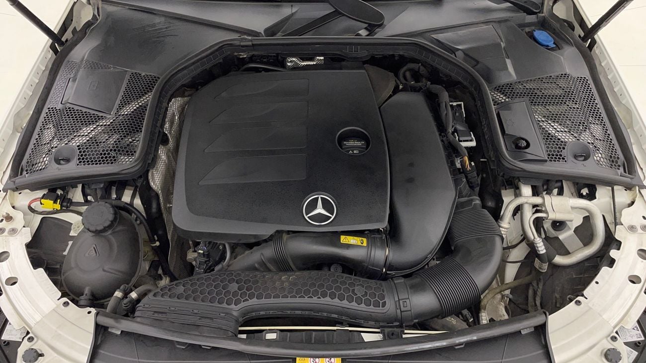 مرسيدس بنز C 200 AMG SPORT PACKAGE 2 | بدون دفعة مقدمة | اختبار القيادة في المنزل