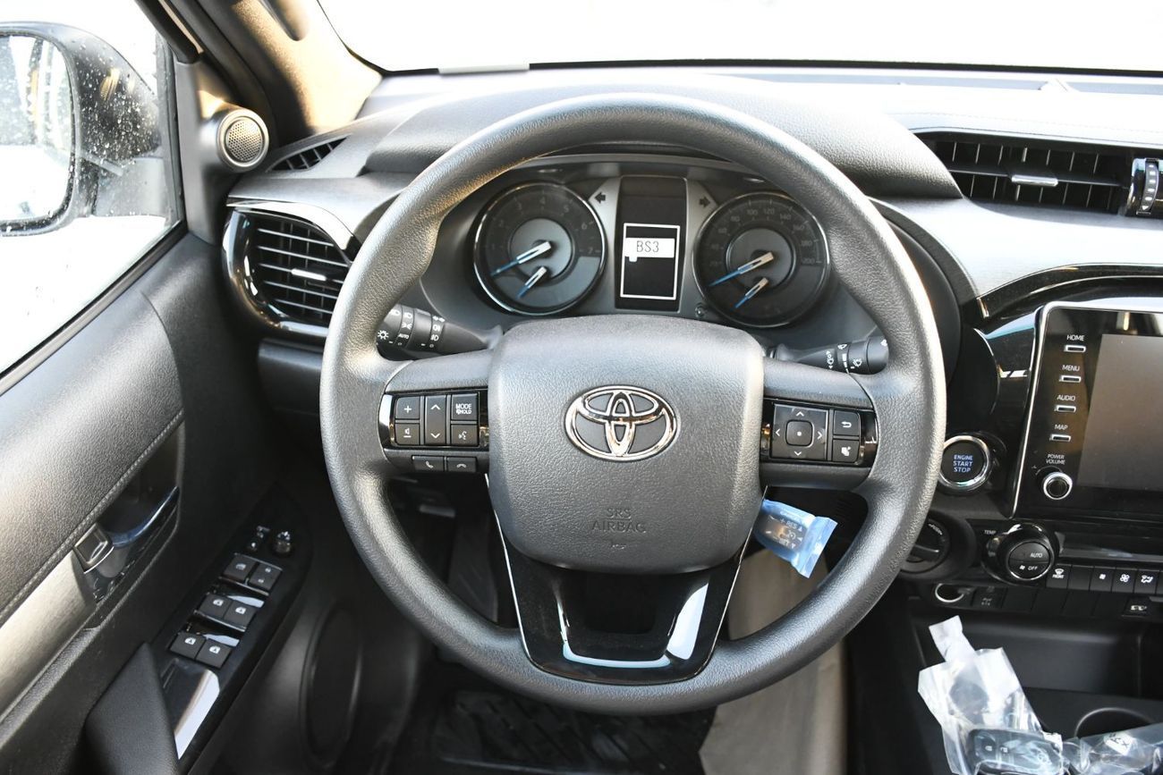 تويوتا هيلوكس Adventure 4.0L V6 With Composer (Ready Stock)