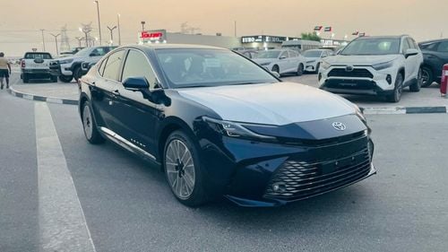 تويوتا كامري CAMRY 2.5 HYBRID LUMEIR
