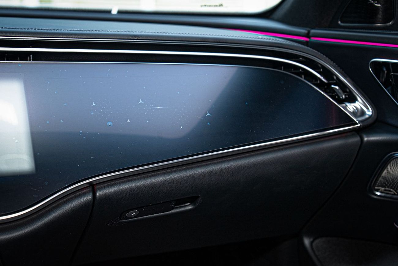 مرسيدس بنز E300