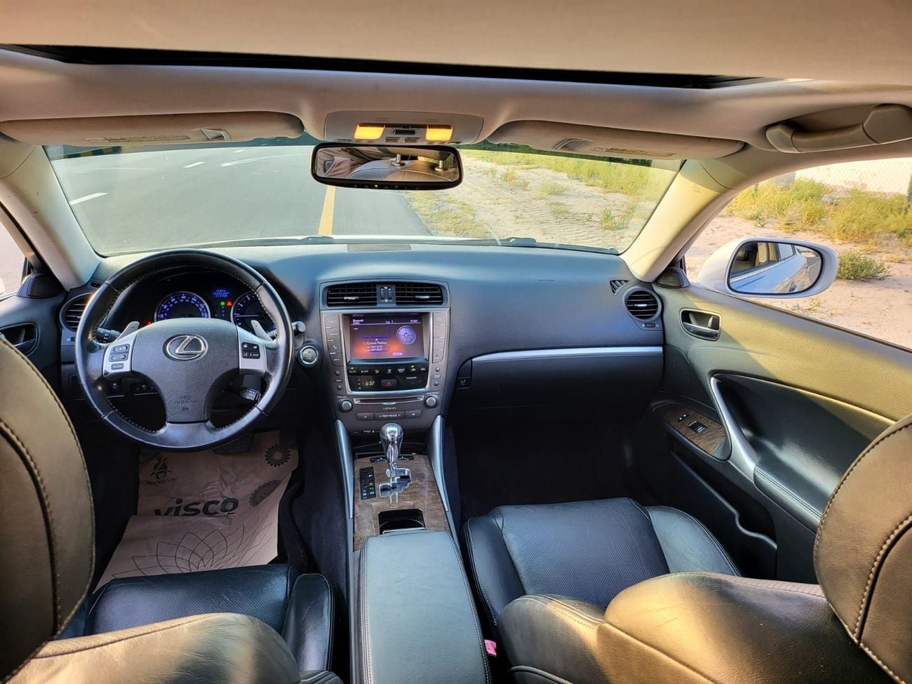 Lexus IS250 2.5 .6 cyl .sedan .AWD .5 seats .4door
