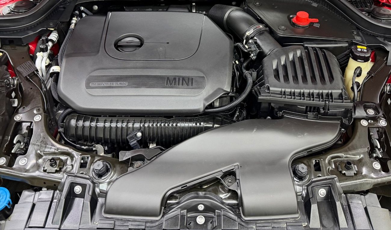 ميني كوبر إس GCC .. FSH .. Perfect condition .. Original paint