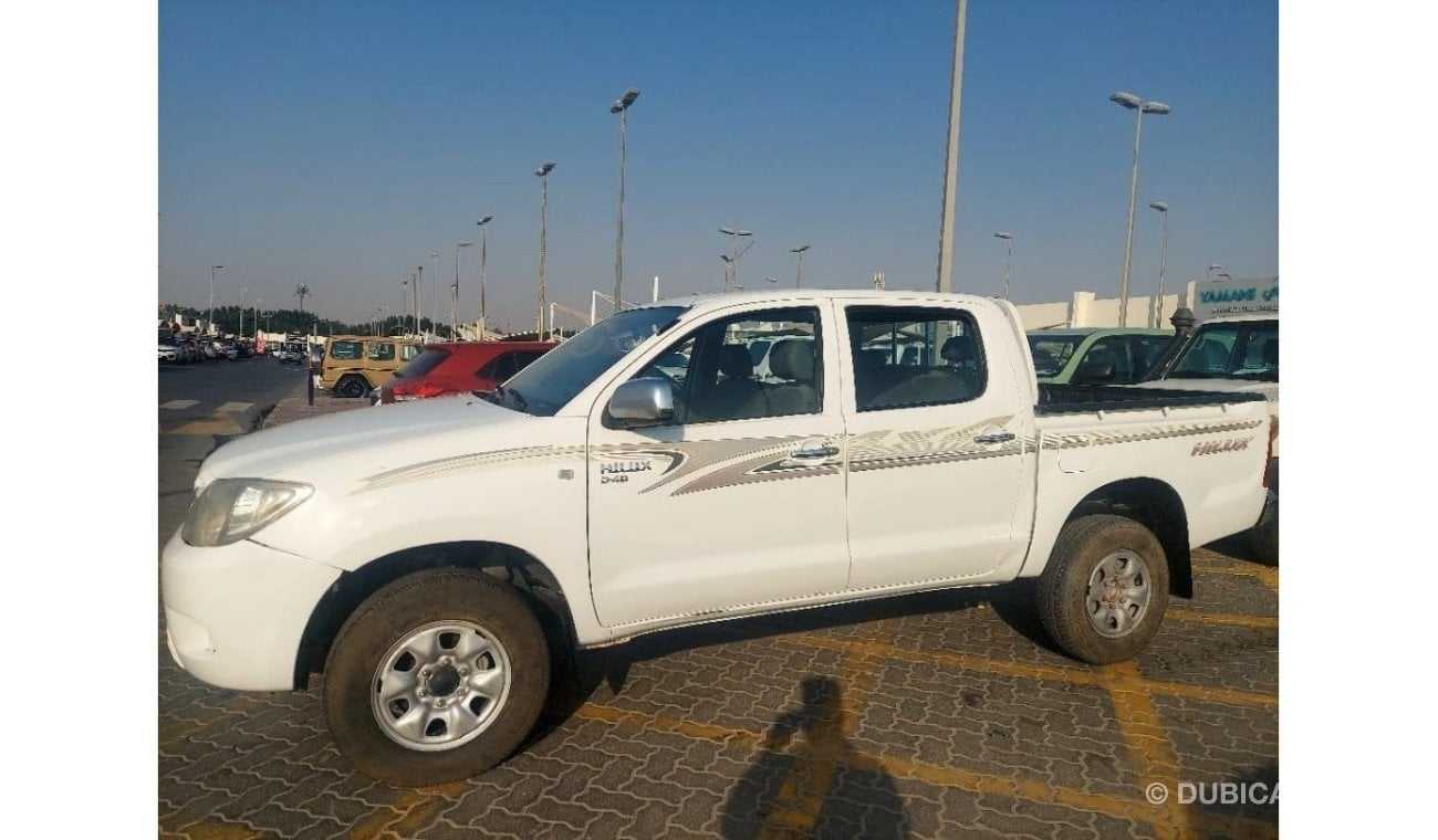 Toyota Hilux DC 4WD 2.4L DIESEL MANUAL TRANSMISSION