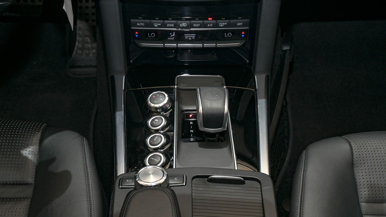 مرسيدس بنز E 63 AMG 4Matic V8 Biturbo