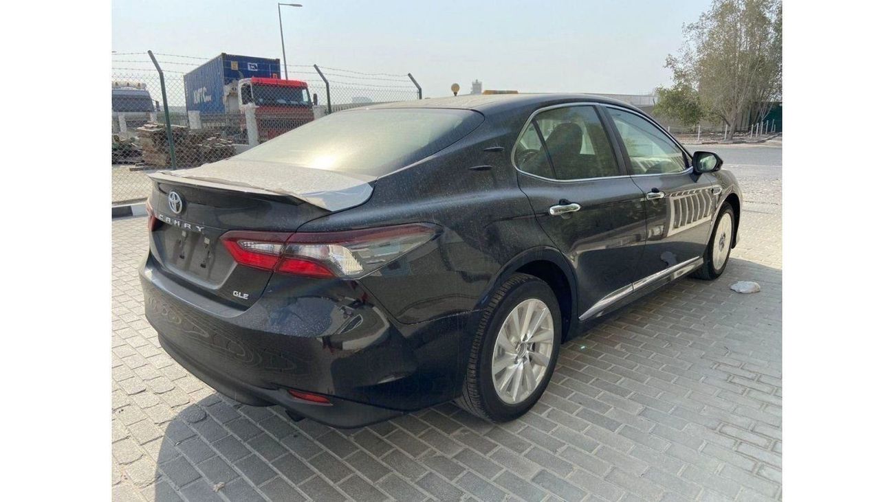 Toyota Camry 2.5 GLE AT GCC AVAILABLE FOR EXPORT
