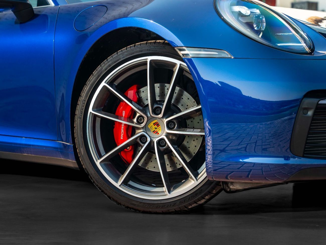 بورش 911 Carrera 4S 3.0L (444 HP) Coupe