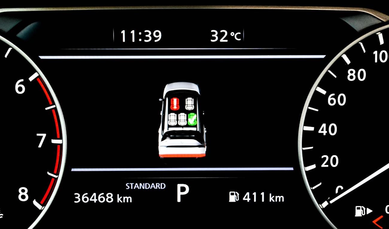 نيسان إكس تريل S 2.5L (169 HP) FWD (5 Seater)