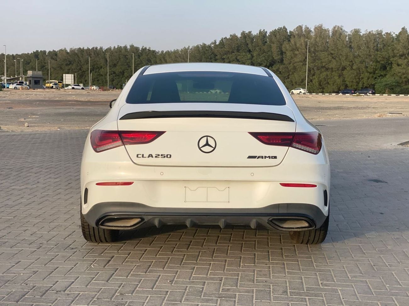 Mercedes Benz CLA250 PREMIUM PLUS Premium + 2.0L
